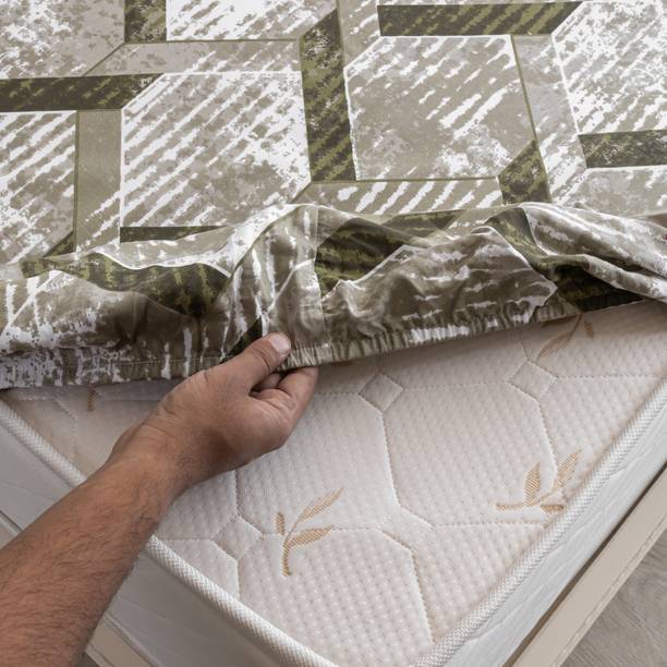 HOMEMONDE Cotton Single Fitted (Elastic) 210 TC Printed Bedsheet