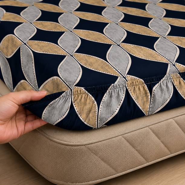 BLUEDOT Velvet King Fitted (Elastic) 350 TC Printed 1 Winter Bedsheet with 2 Pillow Covers