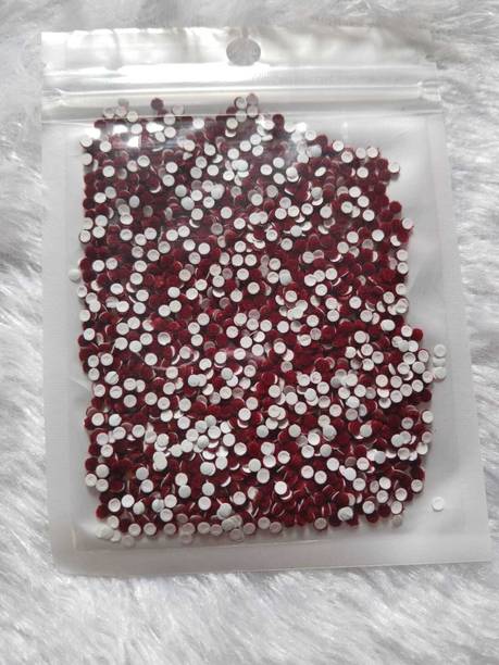 VISWAMUNGI Size 000 Forehead Maroon Bindis Forehead Maroon Bindis Women and Girls Maroon Bindis