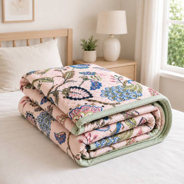 Rolling Animal Printed Single Comforter for  All Season