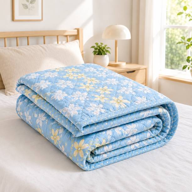 Rolling Animal Printed Single Comforter for  All Season