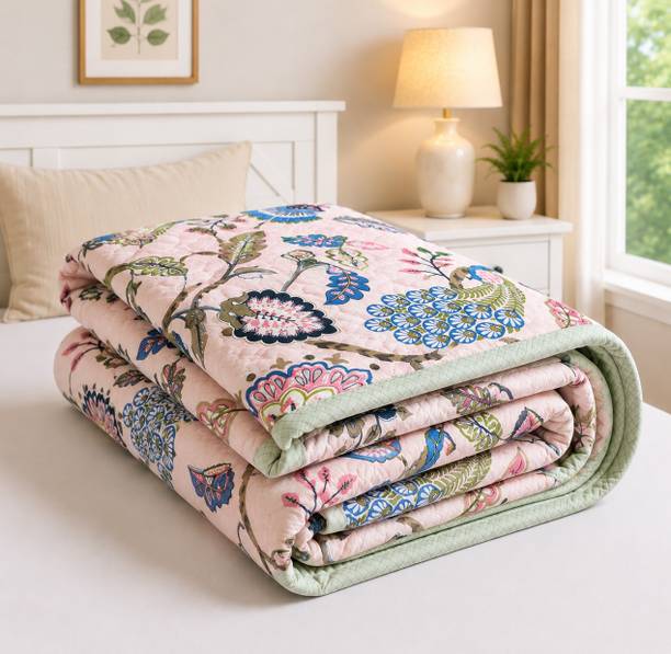 Rolling Animal Floral Single AC Blanket for  All Season