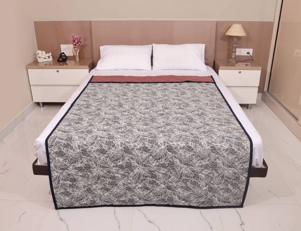 QUILTER Floral Single AC Blanket for  Mild Winter