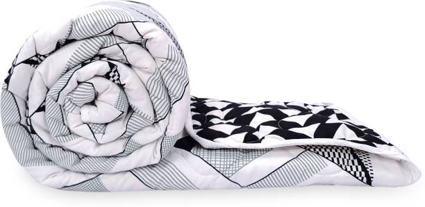Divine Casa Printed Double Comforter for  Mild Winter