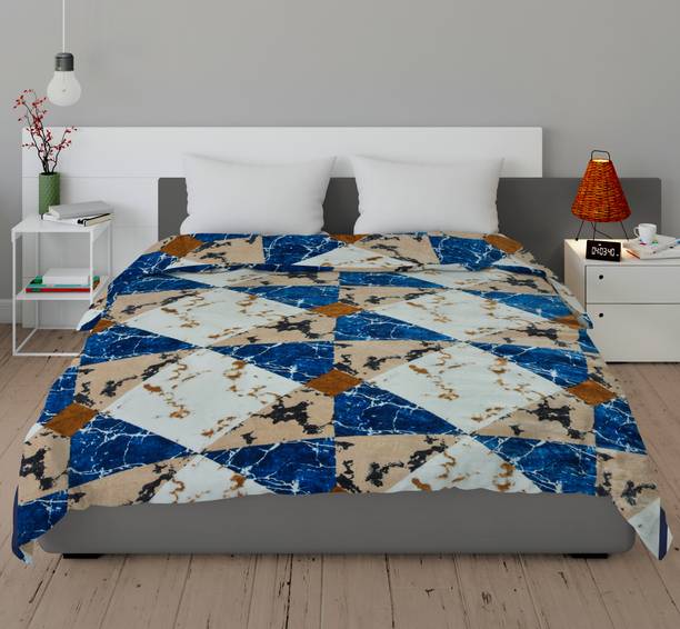 SPANGLE Striped King Coral Blanket for  Mild Winter
