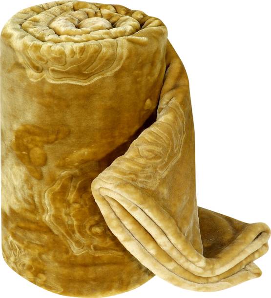 IWS Self Design Double Mink Blanket for  Mild Winter