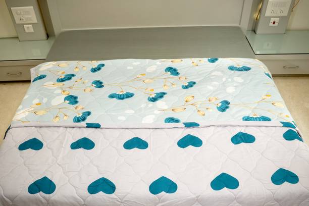 AROHA Printed Double Comforter for  Heavy Winter