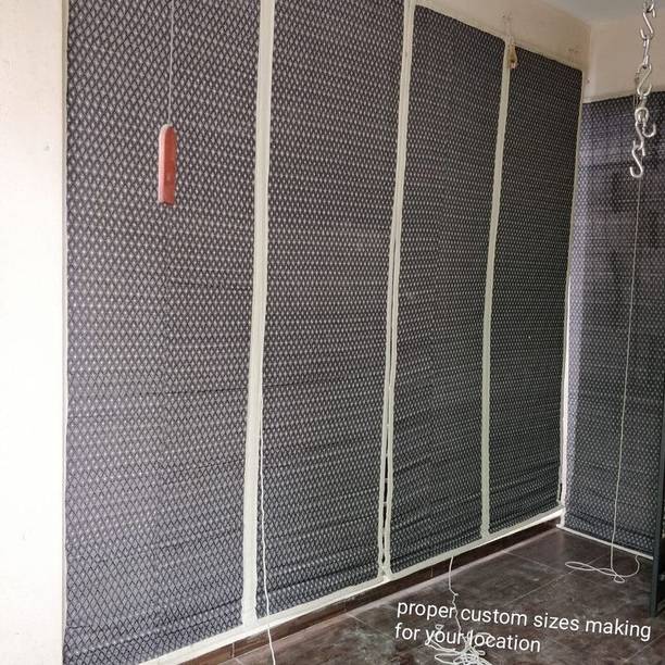 saini Roller Blind Hand Drawn On Ceiling