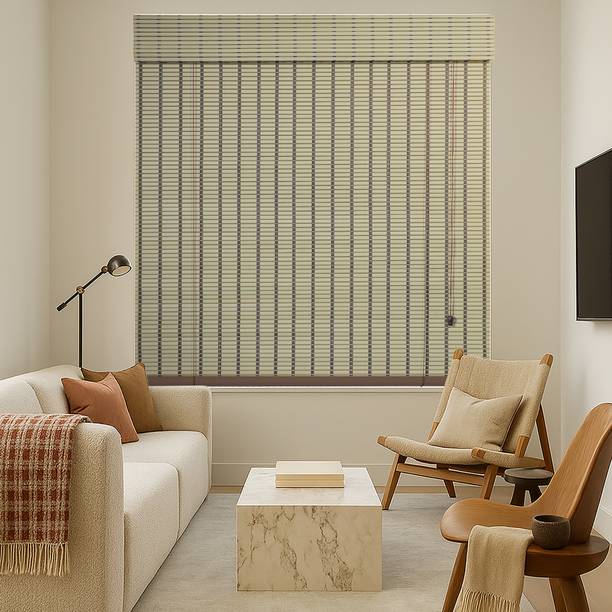 Mr.chickwala Roller Blind Cord Drawn On Ceiling