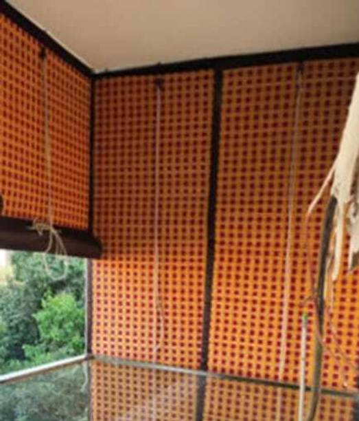 balkishan Roller Blind Hand Drawn In Window