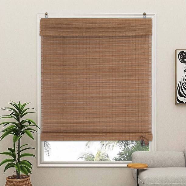 saini Roller Blind Hand Drawn On Ceiling