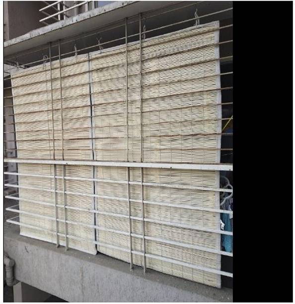 saini Roller Blind Hand Drawn On Ceiling