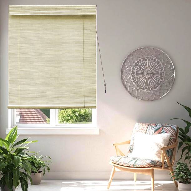 saini Roller Blind Cord Drawn On Window