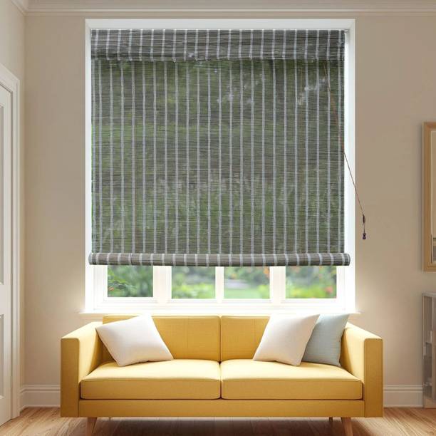 saini Roller Blind Cord Drawn On Window