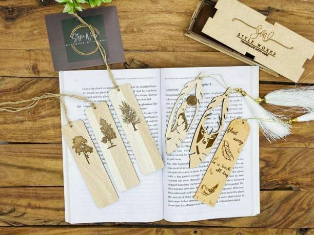 style works Quotes Theme Engraved Wooden Bookmarks. Set of 6 Tree Leaf design Bookmarks Wooden Leaf Design Bookmarks Bookmark