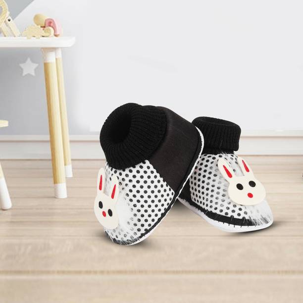 ASHISH TRADERS BINDI BLACK WHITE TEADY Booties