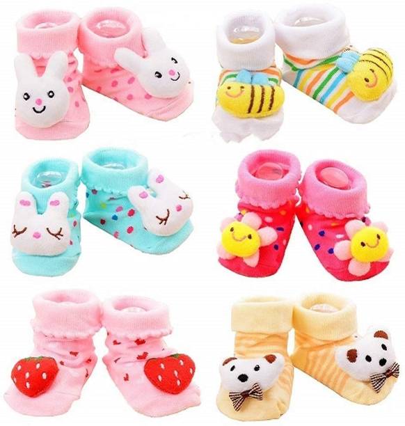 twotogether Baby Girls and Baby Boys Ankle Length rint Soft Base Booties/Shoes Pack of 6 Booties