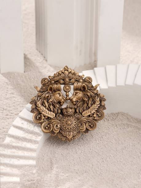 SKYDYEING Lion Sheild Brooch Brooch