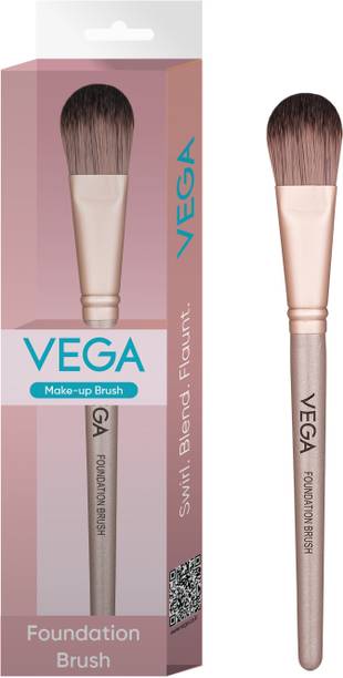VEGA Foundation Blender Makeup Brush for Smooth Finishing MBN-01