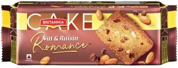 BRITANNIA Romance Nut and Raisin Cake