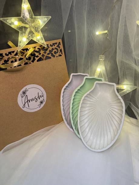 Arushi Shell Trinket Tray Ceramic Candle Holder
