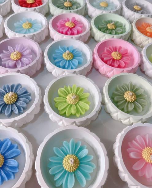 MLT Daisy Pot candle Candle