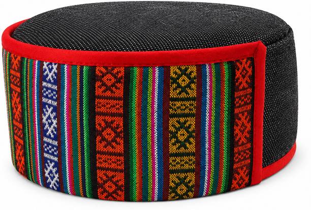 Akshita Checkered Skull Cap