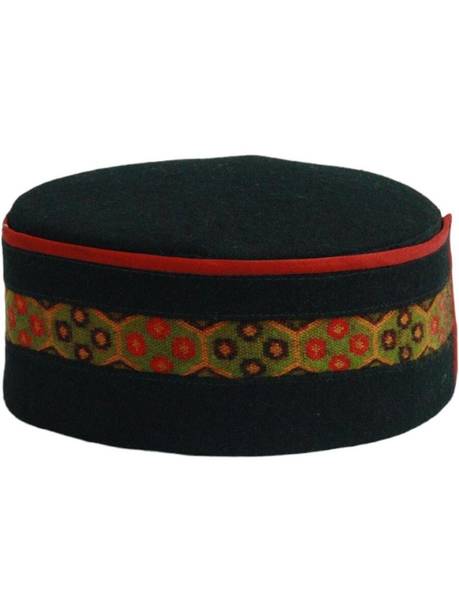 Vastraa Fusion Embroidered Skull Cap