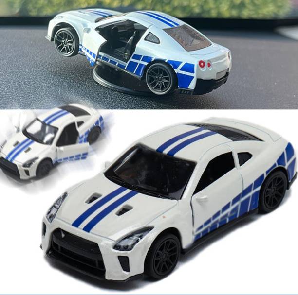 Auto MT White Dashboard Drifting Car Spinning Alloy Dynamic Mini Adhesive Ornament Car Flywheel