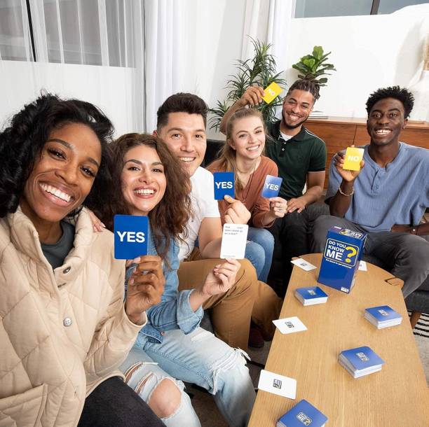 Zuuluzrs Party And Fun Card Game With Friends Do You Know Me Game