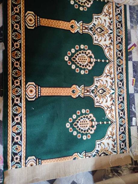 UNIQUECARPETS 5 ft  X 4 ft Acrylic Carpet