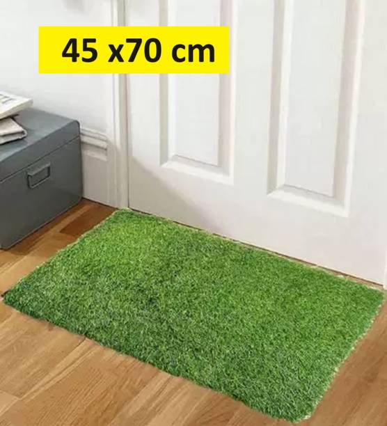 CHETANYA LOOMTEX Green Polypropylene Carpet