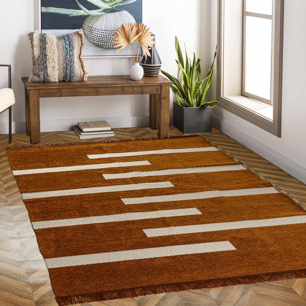 Dizen Star 5 ft  X 7 ft Velvet Carpet