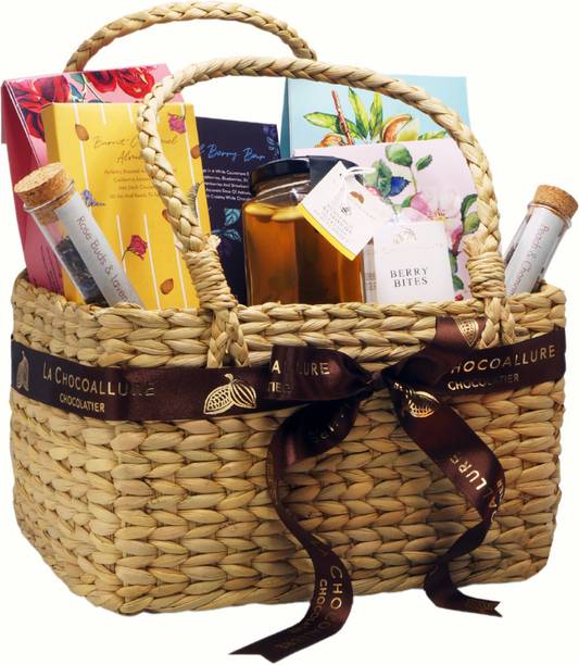 la chocoallure Get Together Gift Hamper Basket | Chocolate Gift Hampers |Chocolate Gift Basket| Crackles
