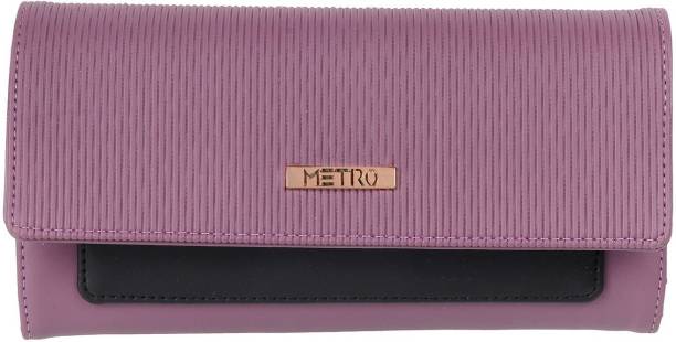 Party Purple  Clutch Price in India