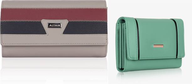 Casual, Formal, Party, Sports Light Green, Beige  Clutch