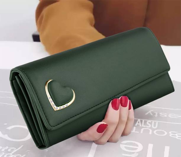 Casual, Party, Formal Green  Clutch Price in India