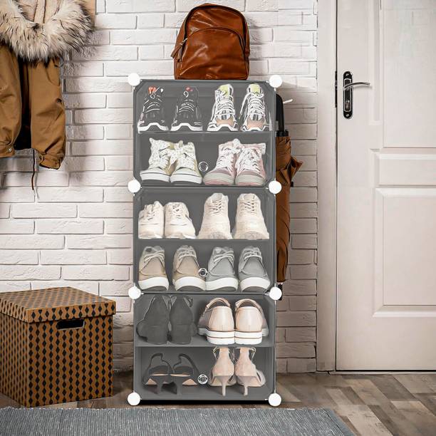 Keekos Plastic Shoe Stand