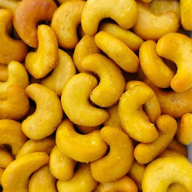 sish desi Kaju Shaped Biscuits Namkeen 110 gm Box for Chai, Tea, Coffee Time Cashew Snacks Cookies Biscuit