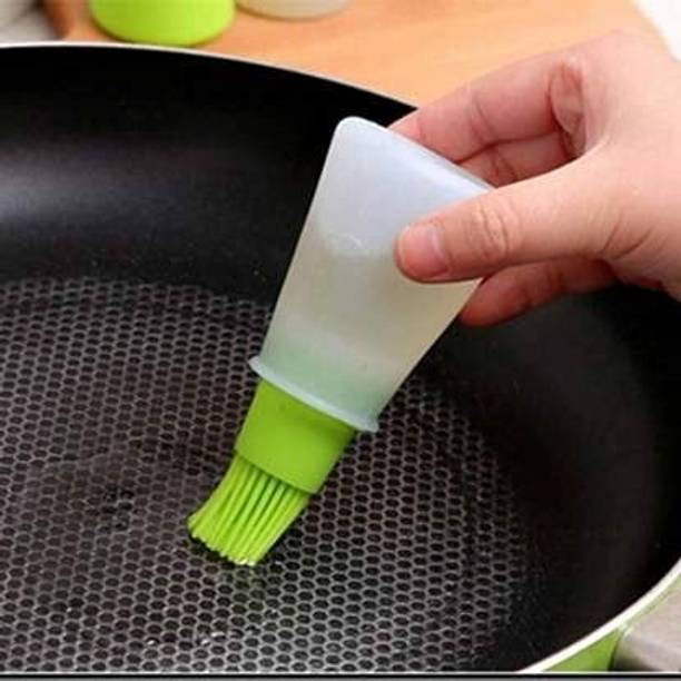 crownsmill Oil Bottle Brush with Basting Brush Cooking Oil Dispenser Silicone Round Pastry Brush