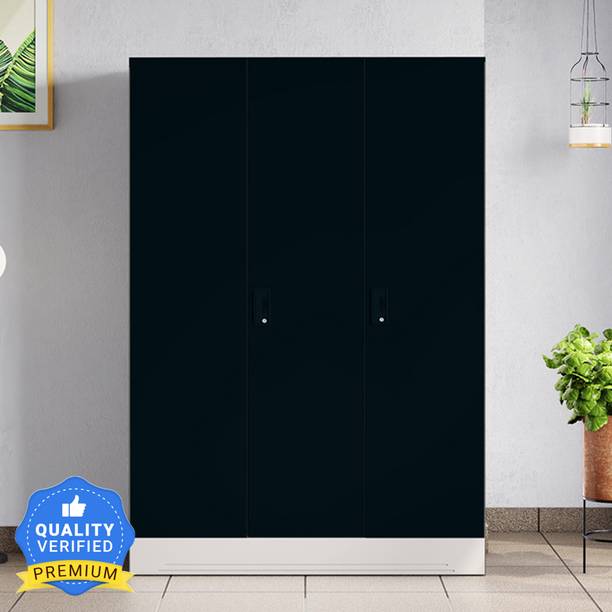 गोदरेज इंटेरियो Slimline 3 Door With Locker मेटल अलमारी