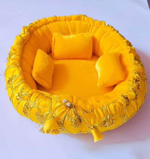 Radhay Krishna Laddu Gopal Bed fine Quality Dress