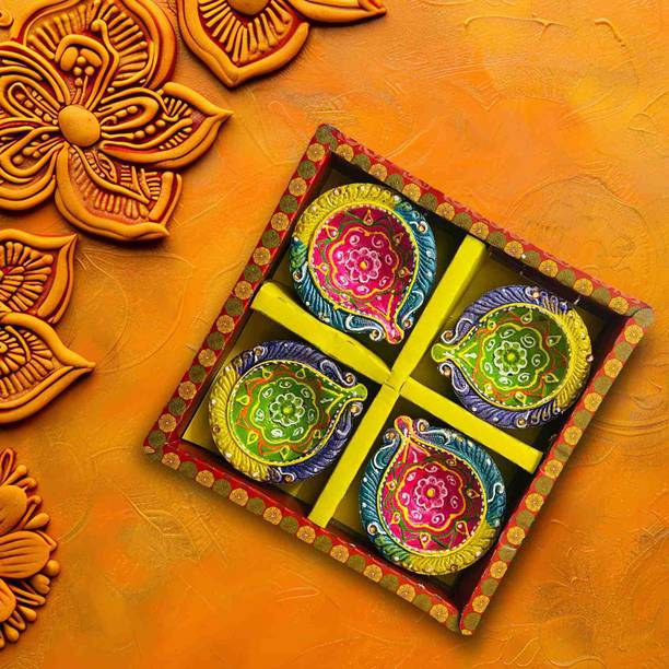 Kreyam's Colourful Designer Clay Big Size Diya For Diwali Pooja set 4 Earthenware, Terracotta Table Diya Set