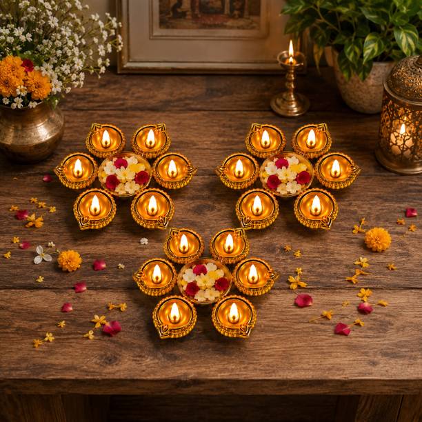 De casa Decor Festive Floral Diya Set Iron (Pack of 3) Table Diya Set