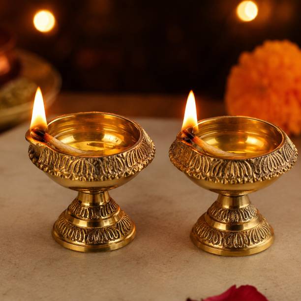 Flipkart SmartBuy Brass Finish Metal Diya for Pooja Room Aarti and Diwali Decor Brass (Pack of 2) Table Diya Set