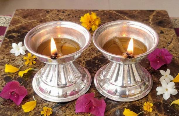 SujArta Diya / Deepam Set, Premium Neelajan / Nilaanjan Set for Pooja Aarti, Silver Plated (Pack of 2) Table Diya Set