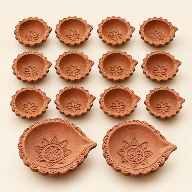 Bloomgallery Terracotta (Pack of 14) Table Diya Set