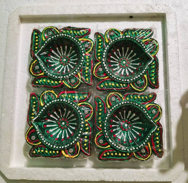 Chef Medidi Diyaas for Dewali Decforartion Cow Dung (Pack of 4) Table Diya Set