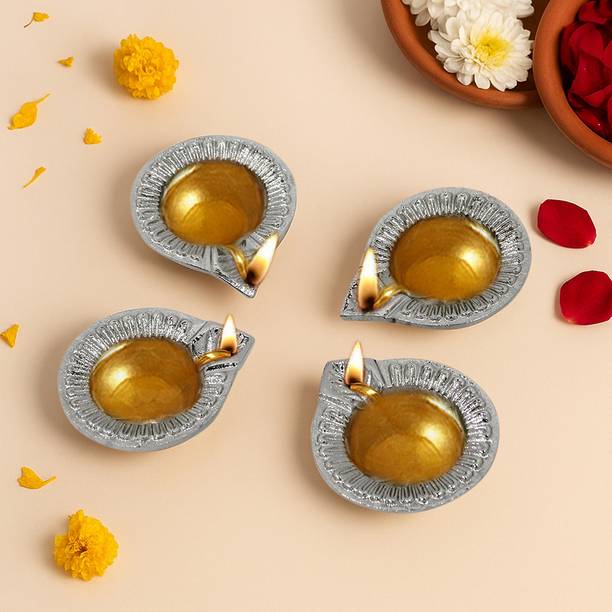 Metalsmith Diya For Pooja And Gift, Aluminium (Pack of 4) Table Diya Set