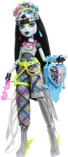 MONSTER HIGH Frankie Stein Fashion Doll with Festival Outfit, Band Poster and Accessories